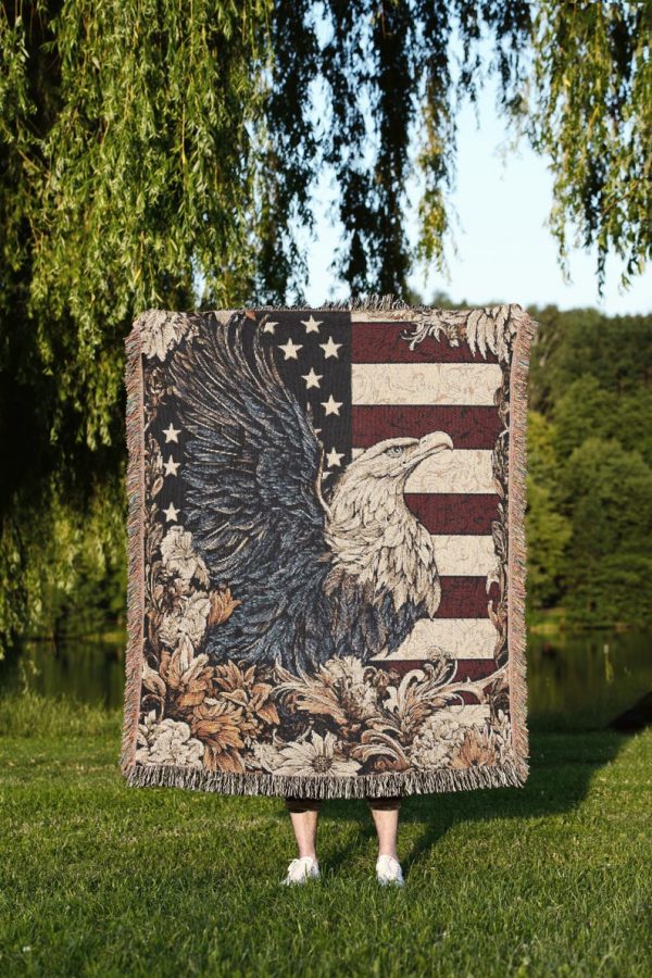 American Eagle Tapestry Blanket A Patriotic Jacquard Woven Throw With US Flag And Bald Eagle
